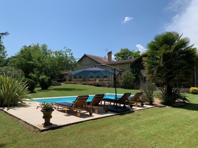 Villa Les Ailes Du Temps Caupenne-d'Armagnac Esterno foto